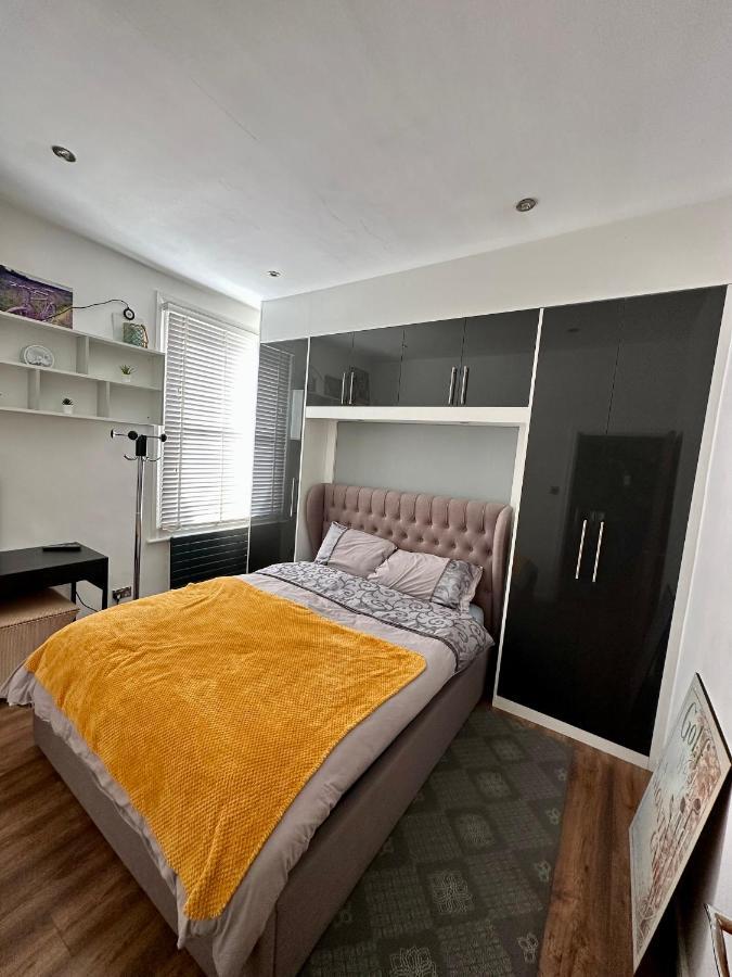 Kay Road Appartement Londen Buitenkant foto